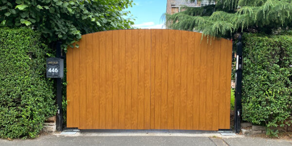Double Leaf Wooden Electric Gates In Glasgow